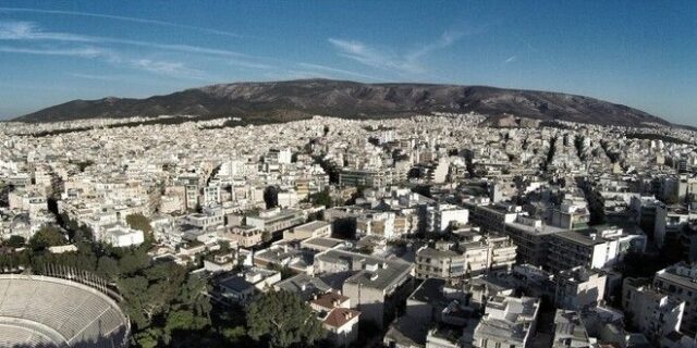 Ευνοϊκότεροι οι όροι μεταβίβασης ακινήτων για φορολογούμενους με χρέη στο Δημόσιο