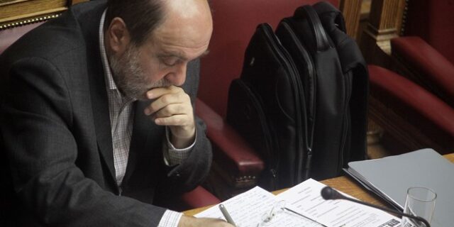 Αλεξιάδης για λίστα Φαλτσιανί: Δεν θα πιάσουμε όλα τα χρήματα, αλλά…