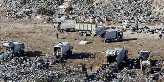Επανεξετάζονται όλοι οι διαγωνισμοί των ΣΔΙΤ Απορριμάτων
