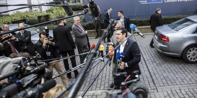 Η επόμενη χρονιά να είναι χρονιά μεγάλων ανατροπών για την Ευρώπη ευχήθηκε ο Τσίπρας