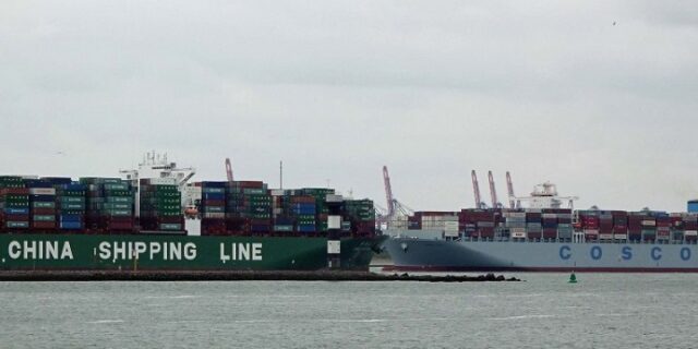 Ναυτιλιακός κολοσσός. Συγχωνεύτηκαν Cosco και China Shipping