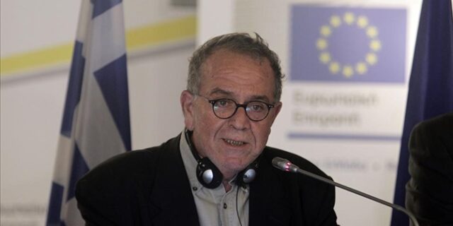 Μουζάλας: Κανένας θεσμός δεν έθεσε θέμα εξόδου Ελλάδας από Σένγκεν