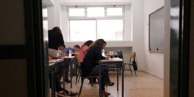 Επανέρχεται η ενισχυτική διδασκαλία στα σχολεία