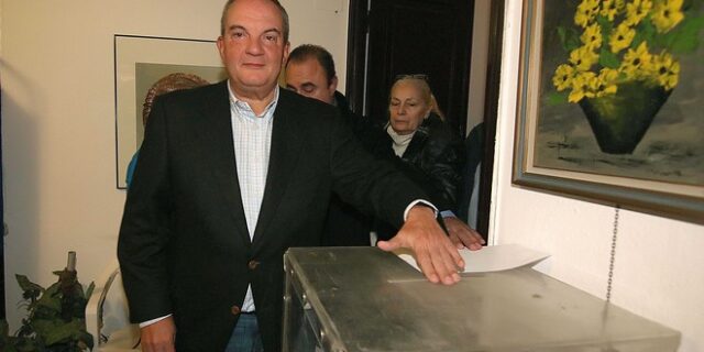 Νέα Δημοκρατία: Ψήφισε ο Κώστας Καραμανλής για την εκλογή νέου προέδρου