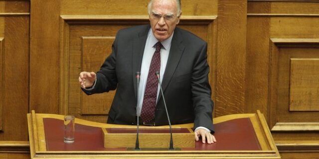 Λεβέντης: Ο Τσίπρας ενδιαφέρεται να αφήσει ανέγγιχτους τους 80.000 πλούσιους Έλληνες και τους τέως βουλευτές