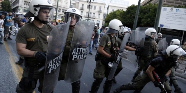 Απεργία: Λεπτό προς λεπτό οι πορείες στο κέντρο της Αθήνας