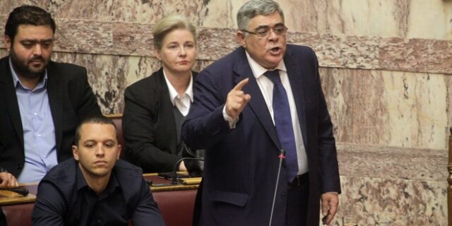 Άρση της ασυλίας Μιχαλολιάκου για απειλές κατά δημοσιογράφων