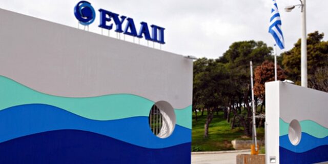 ΛΑΕ: Αντίτιμο των καλών σχέσεων Τσίπρα-Ολάντ, η πώληση της ΕΥΔΑΠ στη γαλλική Suez