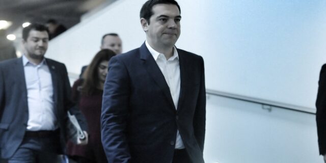Ο ΣΥΡΙΖΑ αφήνει τη συναίνεση και ξαναπιάνει το σκληρό ροκ