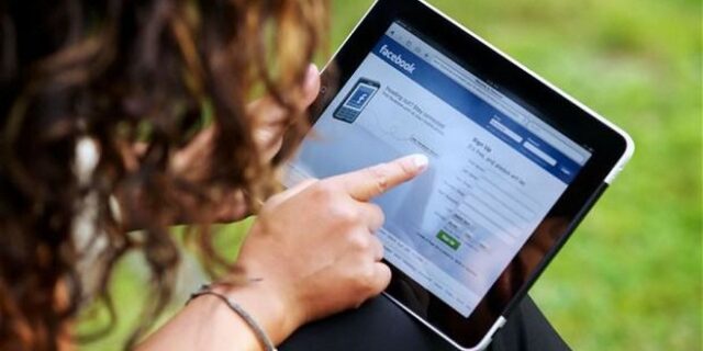 Η ΕΕ σκέφτεται την απαγόρευση χρήσης των social media από εφήβους κάτω των 16 ετών