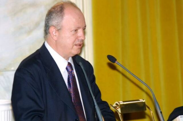 Νέα προθεσμία για να απολογηθεί πήρε ο Σταύρος Ψυχάρης