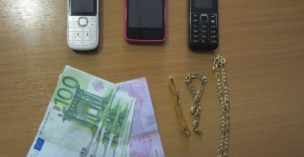 Τον σκότωσε η οικιακή του βοηθός με τους συνεργούς της για να του πάρουν τις οικονομίες του