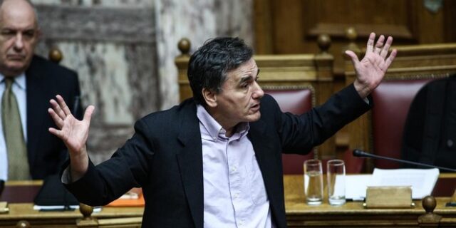 Δεν αποκλείει επώδυνο συμβιβασμό για τα δάνεια των μικρομεσαίων ο Τσακαλώτος