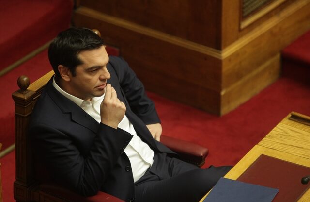 ‘Ποδαρικό’ με το ασφαλιστικό θα κάνει η κυβέρνηση