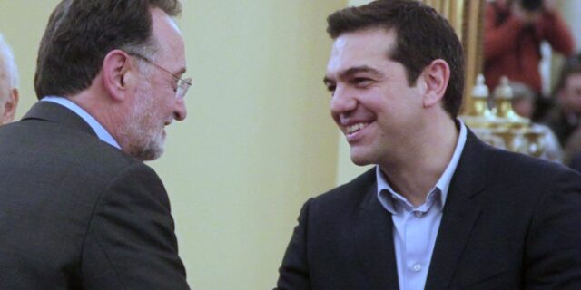Λαφαζάνης για κόντρα Τσίπρα-Μπακογιάννη: Ανούσιες αντιπαραθέσεις συγκάλυψης του σκανδάλου της ανακεφαλαιοποίησης