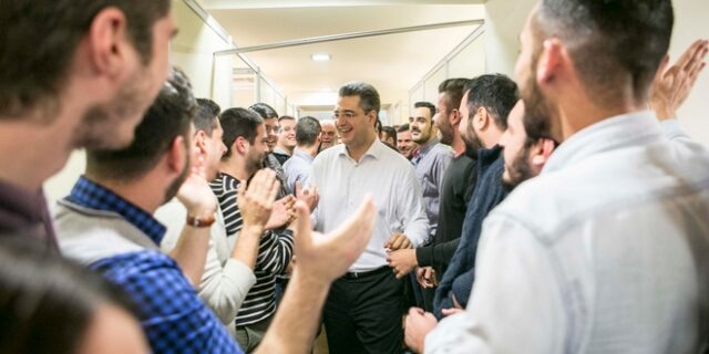 Συνάντηση του Απόστολου Τζιτζικώστα με φίλους και εθελοντές της καμπάνιας του