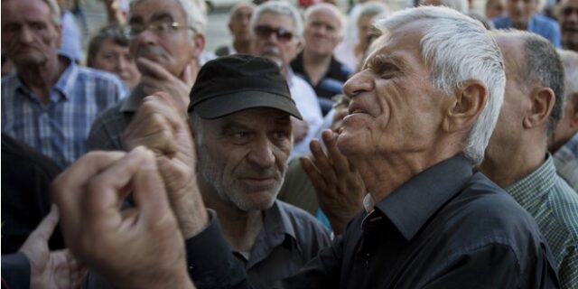 Ρήτρα περικοπών και στις κύριες συντάξεις ζητούν οι δανειστές