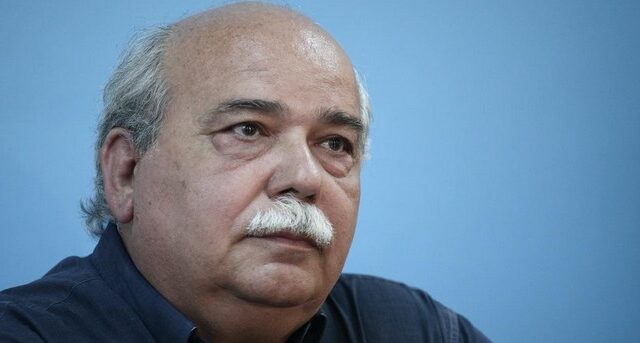 Βούτσης: Αδειοδότηση καναλιών από την κυβέρνηση αν δεν υπάρξει συμφωνία για ΕΣΡ