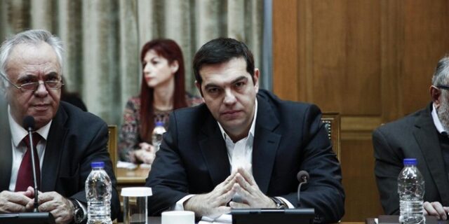 Οι 11 εντολές του Τσίπρα για το 2016 και μία ακόμη: Ου καταψηφίσεις το Ασφαλιστικό