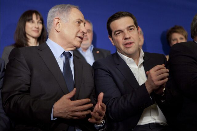 Μαξίμου για τριμερή: Αναβαθμίζεται ο ρόλος της Ελλάδας ως παράγοντα σταθερότητας στην περιοχή
