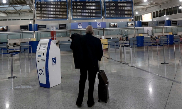 Κλειστά 35 αεροδρόμια της χώρας. Ποιες πτήσεις ακυρώνονται