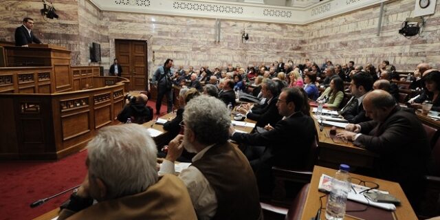 Σε επαγρύπνηση για το ασφαλιστικό οι βουλευτές του ΣΥΡΙΖΑ