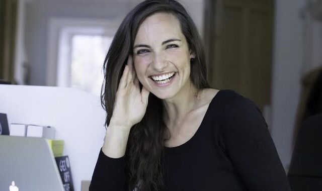H Claire Burge στο TEDxAthens 2016
