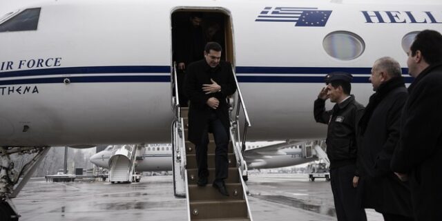 Ασφαλιστικό και χρέος βάζει μπροστά ο Τσίπρας στο Νταβός