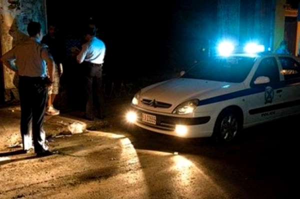 Ένοπλοι διαρρήκτες άνοιξαν πυρ κατά αστυνομικών