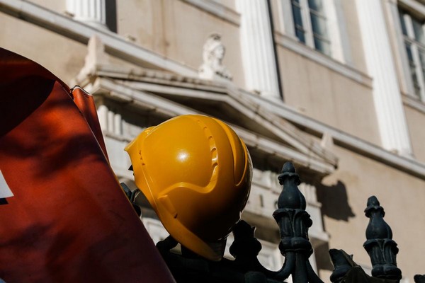 Μπορούν οι επενδύσεις να γίνονται άνευ όρων;
