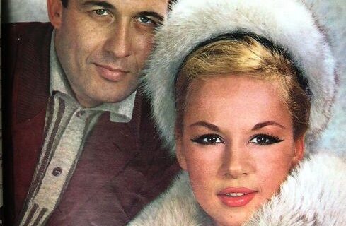 Μηχανή του Χρόνου: Πώς η Βουγιουκλάκη διαφήμιζε τις γούνες του Χουντάλα