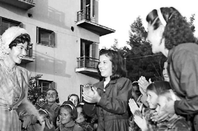 Μεγαλώνοντας στις παιδουπόλεις της Φρειδερίκης: Τα ‘ανταρτόπληκτα’ παιδιά της ‘Μεγάλης Μητέρας’