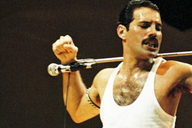 Βίντεο: Ο Freddie Mercury ερμηνεύει ακαπέλα το ‘We Are The Champions’ και προκαλεί ανατριχίλα