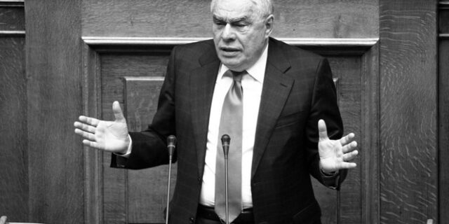 Αθώοι συγγενείς Γιακουμάτου
