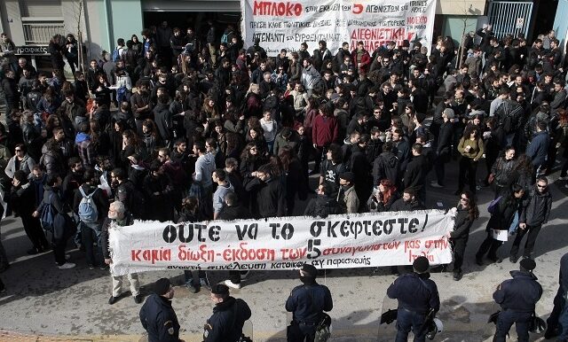 Δεύτερο “όχι” των ελληνικών αρχών για τους πέντε