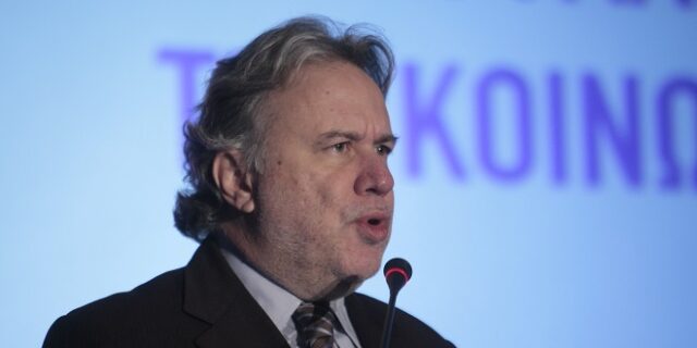 Ολική αναδίπλωση της κυβέρνησης. Παίρνουν πίσω τις εισφορές