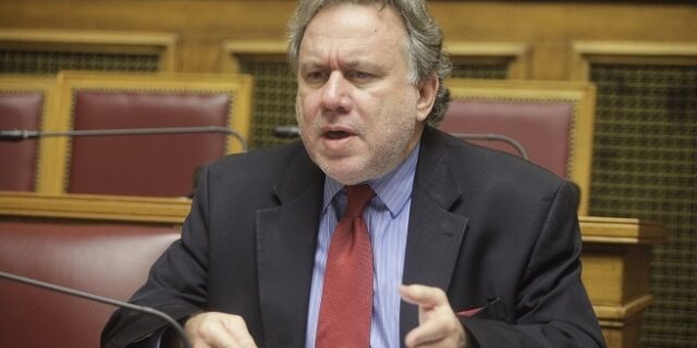 Κατρούγκαλος: Το 90% των ασφαλισμένων θα δει μείωση εισφορών