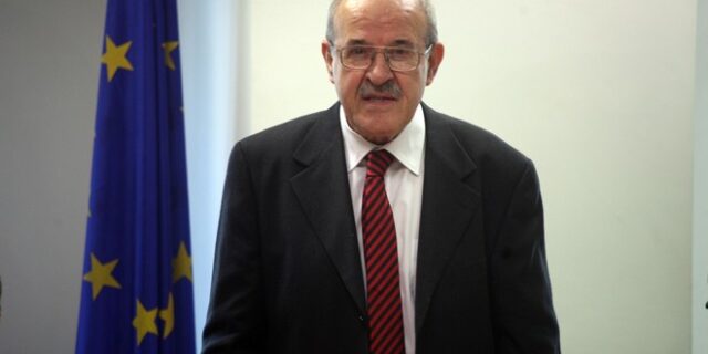 Κυβερνητικό ‘καπέλωμα’ καταγγέλλει η Επιτροπή Ανταγωνισμού