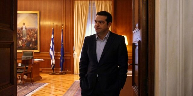 Νέα βραδινή σύσκεψη στο Μέγαρο Μαξίμου για τους αγρότες