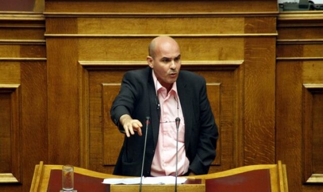 Μιχελογιαννάκης: Δεν ψηφίζω το ασφαλιστικό. Θα πέσει η κυβέρνηση αν έρθει στη Βουλή