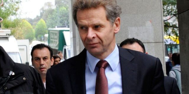 Το ΔΝΤ απειλεί να τινάξει στον αέρα το ελληνικό πρόγραμμα