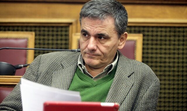 Στηρίζει τις συνεταιριστικές τράπεζες ο Τσακαλώτος. Τεχνογνωσία από τη Γερμανία αντλεί η ελληνική πλευρά