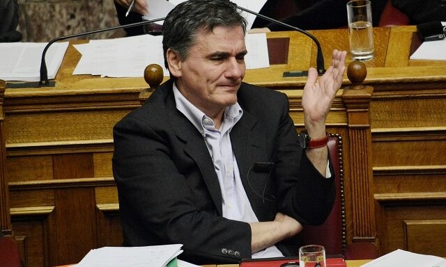 Τρέχει να προλάβει τους χρόνους η κυβέρνηση