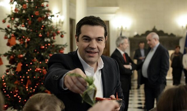 Τσίπρας: Συνεχής μάχη η διαπραγμάτευση, κοντά η έξοδος από την κρίση