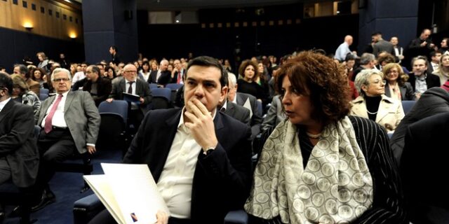 Βολές Τσίπρα σε Μητσοτάκη για το κομματικό κράτος