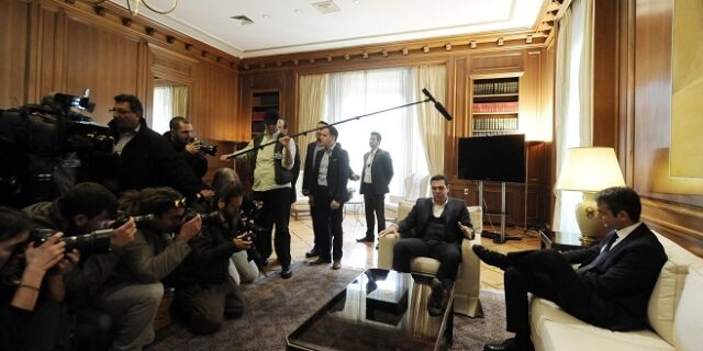Τσίπρας: Όμηρος των διαπλεκομένων συμφερόντων ο Μητσοτάκης