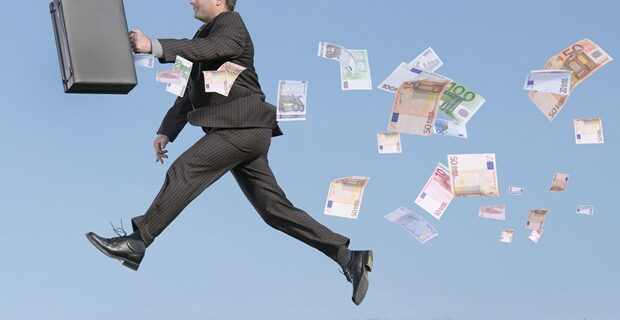 Πού πάνε οι επενδυτές όταν… τρομάζουν