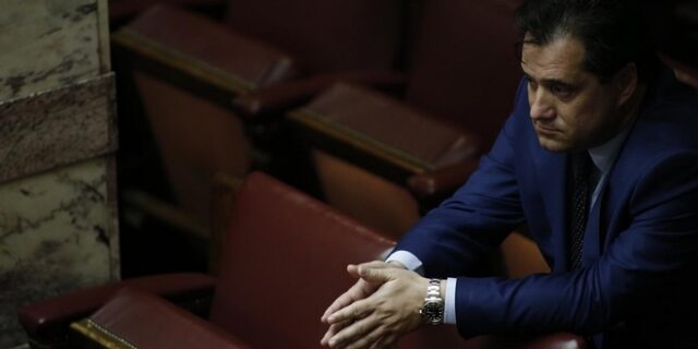 Κόντρα Μαξίμου-Γεωργιάδη: Οι βολές για ακροδεξιές απόψεις και ο καυγάς για τις τηλεοπτικές άδειες