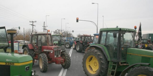 Μπλόκα αγροτών: Ουρές χιλιομέτρων στα ελληνοβουλγαρικά σύνορα