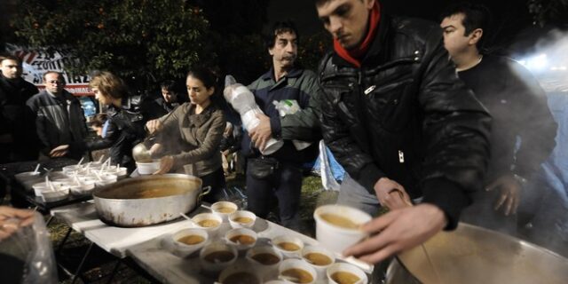Ελεύθεροι οι αγρότες που συνελήφθησαν το πρωί, νέες κινητοποιήσεις το Σάββατο